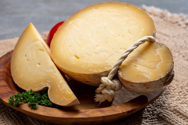 Visite d'une fromagerie et dégustation de mozzarella