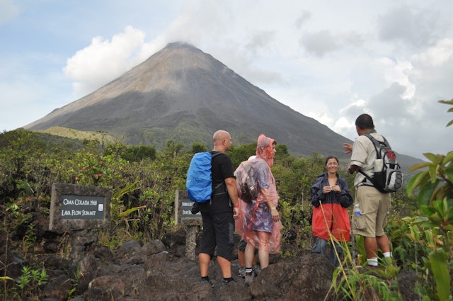 Randonnée volcan & sources chaudes