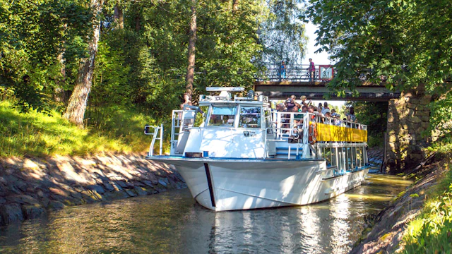 Helsinki: Wunderschöne Kanalfahrt