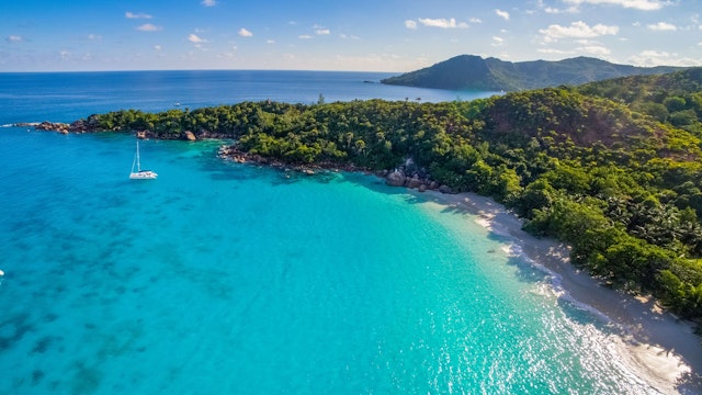 Sentiers naturels sur Praslin