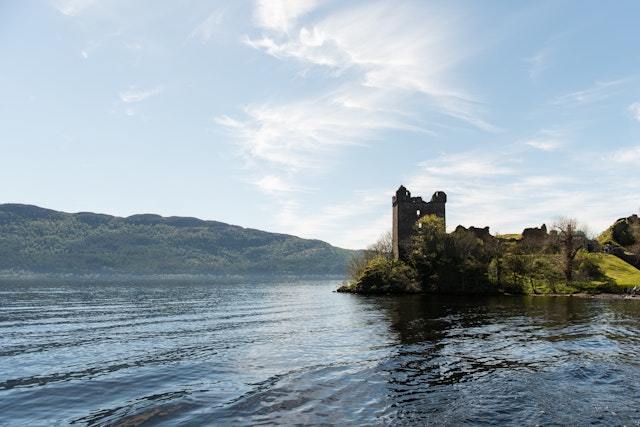 Loch Ness boat tour & Urquhart Castle