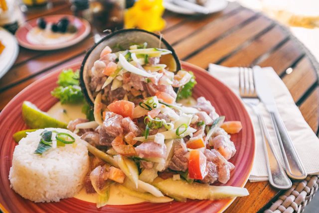 Festin, spectacle et dîner tahitien