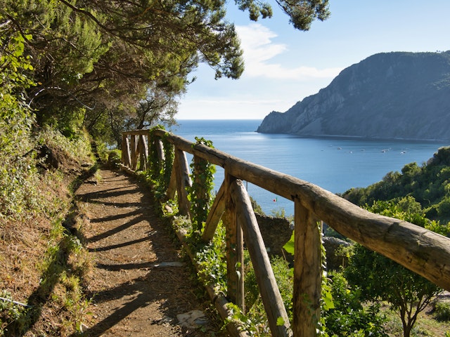 Randonnée à travers les Cinque Terre