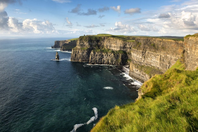Cliffs of Moher & Der Burren