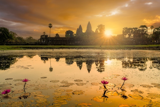 Matin magique à Angkor avec champagne