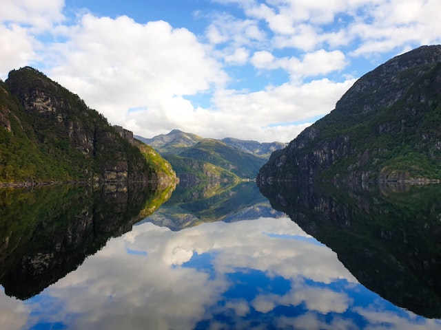 Croisière fjord vers Mostraumen