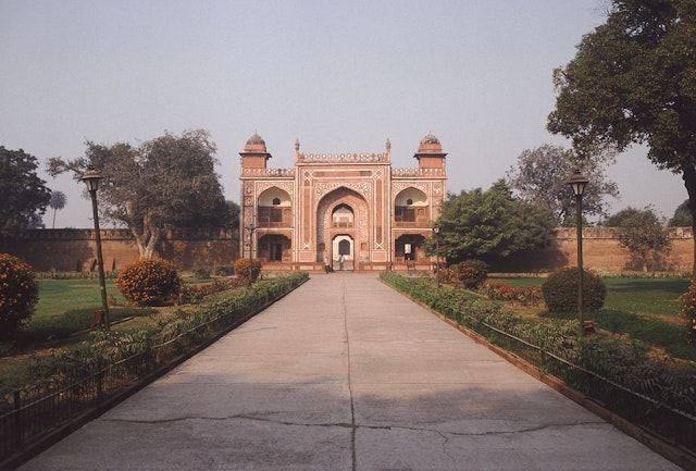Agra Besuch mit dem Taj Mahal & mehr