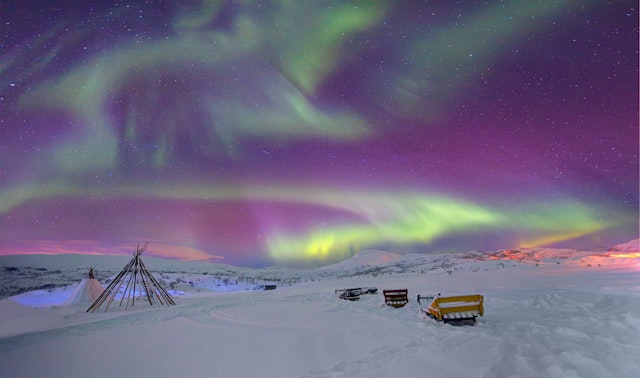 Rentier-Camp Abendessen & Nordlichter
