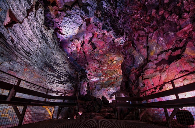 Le tunnel de lave de Raufarhólshellir