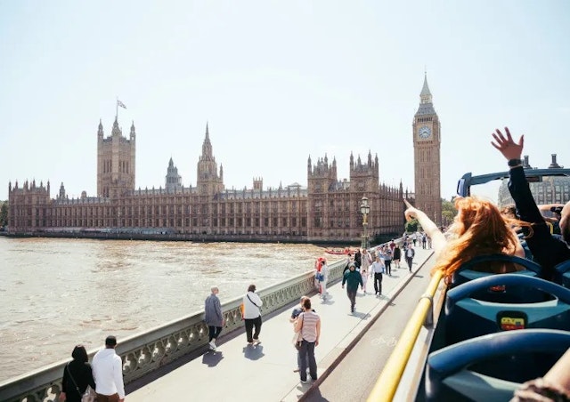 Hop On/Hop Off & Cruise Ticket