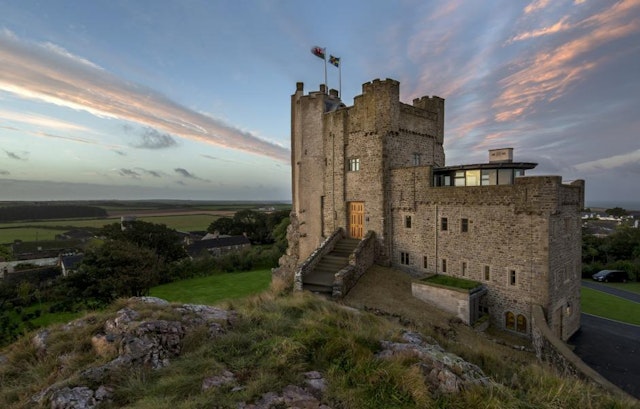 Roch Castle Hotel