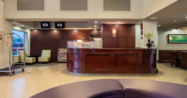 Sandman Hotel Vancouver Airport