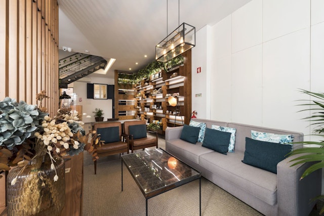 Bloom House