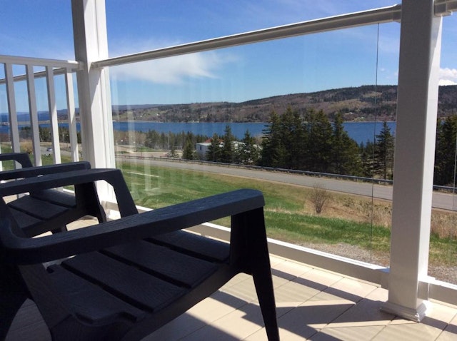 The Iona Heights Inn