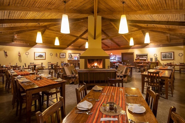 Rhino Lodge