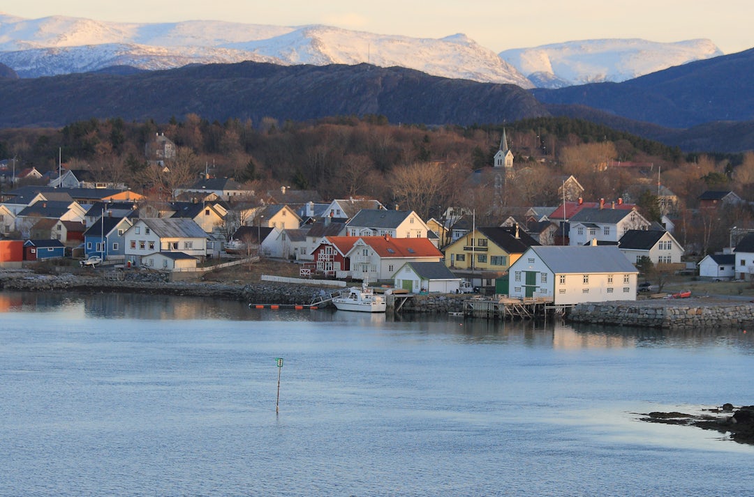 Kreuzfahrt durch Norwegens Lofoten