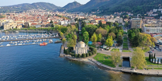 Como-1