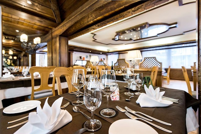 Hotel Butterfly BW Signature Collection