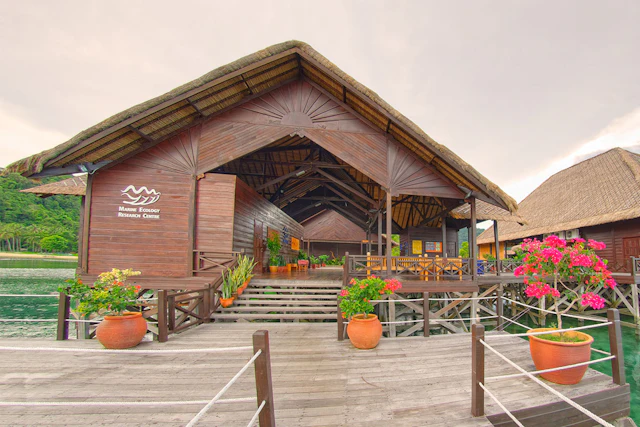 Gayana Marine Resort