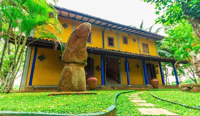 Lake Serenity Boutique Hotel