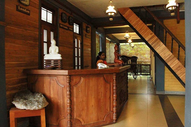 Lake Serenity Boutique Hotel