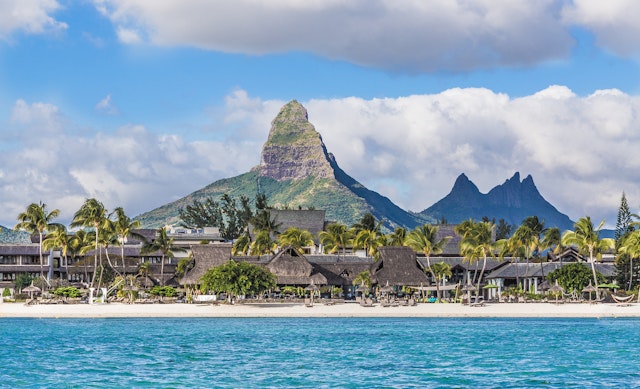 Flic En Flac Beach-1