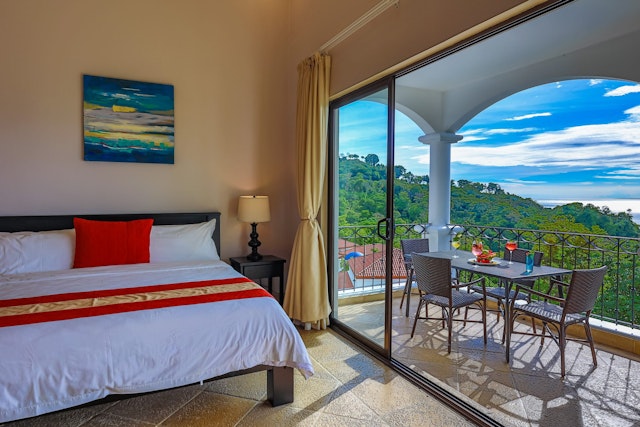 Shana by the Beach Manuel Antonio