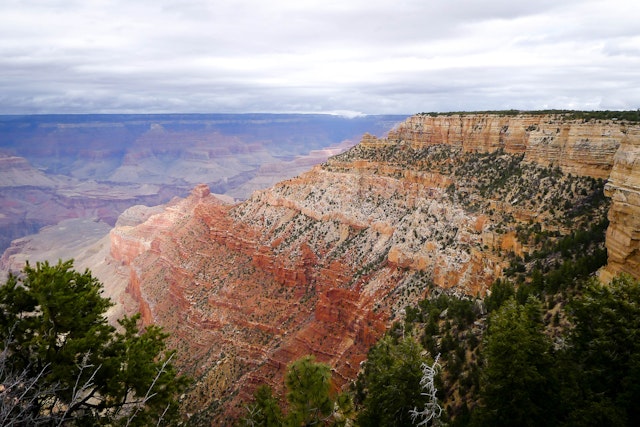 Vom glitzernden Las Vegas zum Grand Canyon