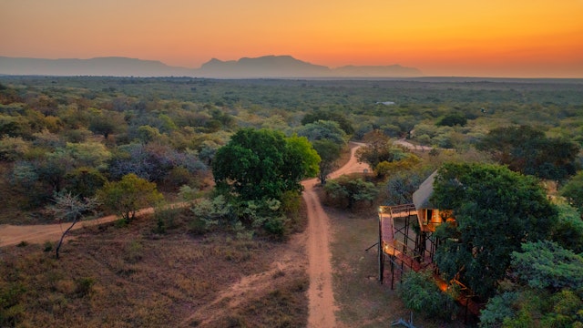 Pezulu Tree House Game Lodge