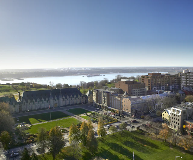 Hotel Chateau Laurier Quebec