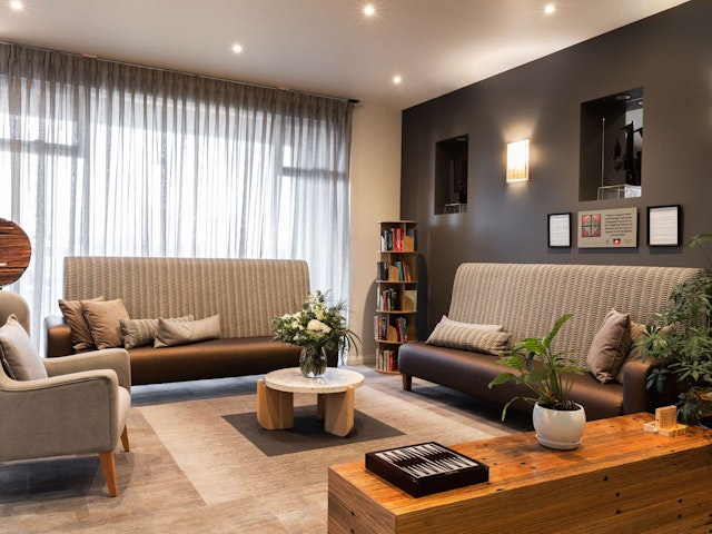 Peppers Seaport Hotel