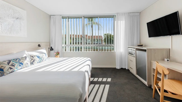 Oaks Nelson Bay Lure Suites