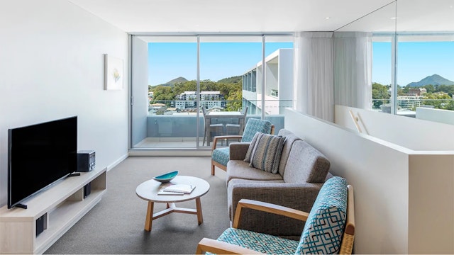 Oaks Nelson Bay Lure Suites