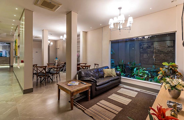 Taroba Hotel