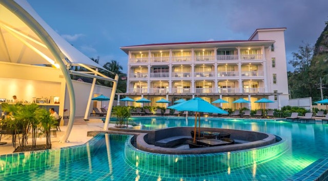 Centara Ao Nang Beach Resort & Spa Krabi