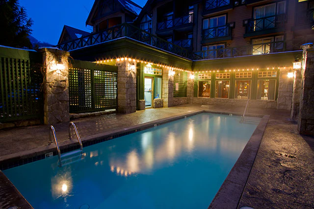 Pinnacle Hotel Whistler Village