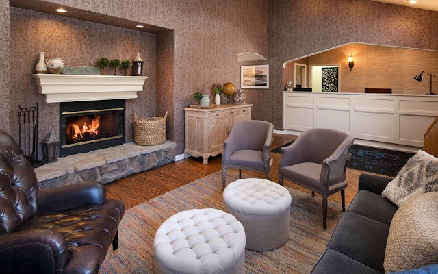 Cottage Inn by the Sea