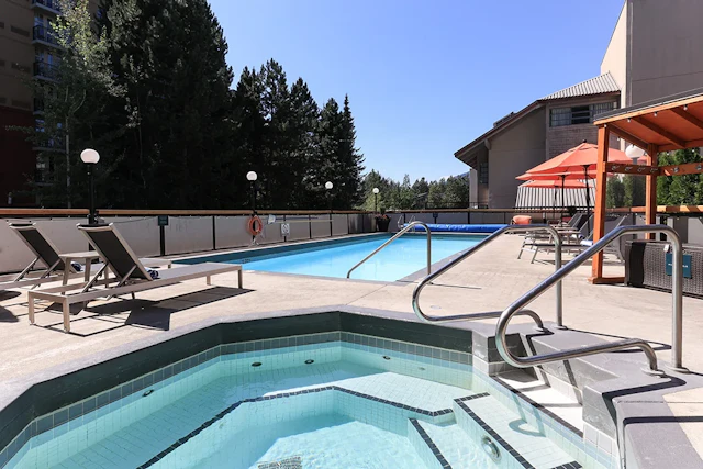 Crystal Lodge & Suites Whistler Hotel