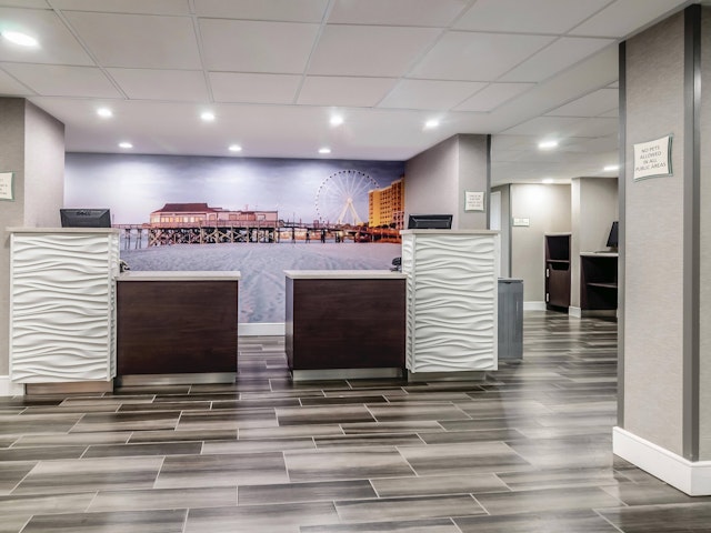 La Quinta Inn & Suites Myrtle Beach N. Kings Hwy
