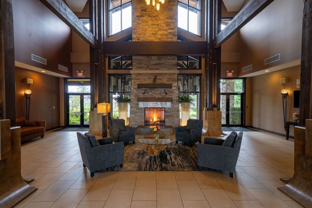 Sunrise Ridge Waterfront Resort