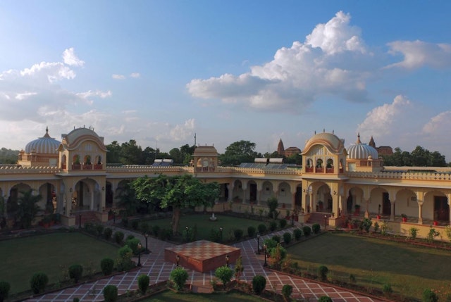 Amar Mahal 