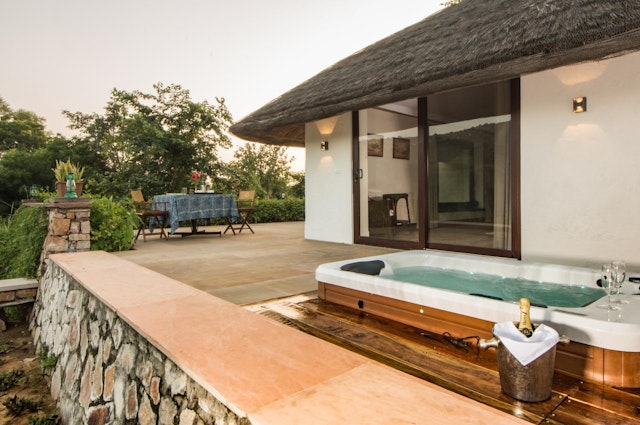 Khem Villas