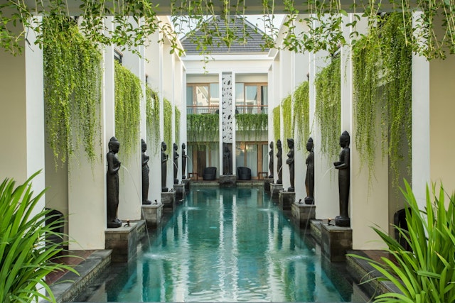 Tonys Villa & Resort