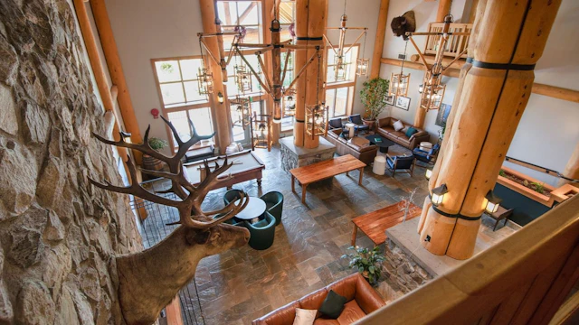 Coast Hillcrest Hotel