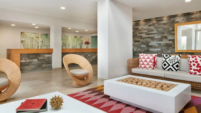 The Legend Paracas Resort by Hyatt (Ex DoubleTree Resort by Hilton Hotel Paracas)