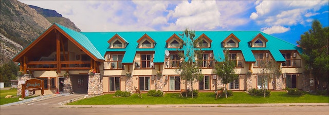 Waterton Glacier Suites