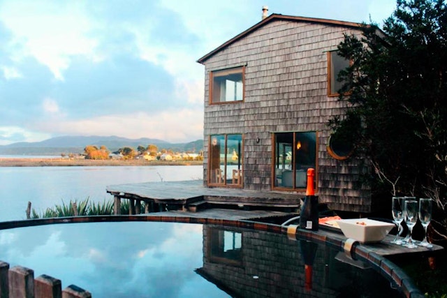 Palafito Cucao Lodge