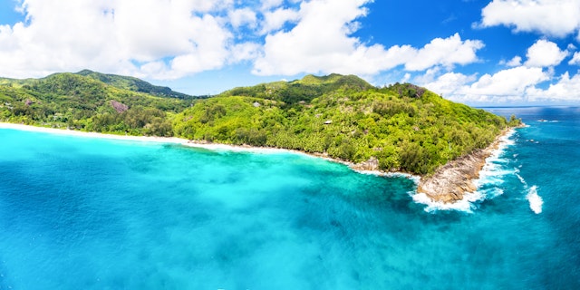 Praslin-4