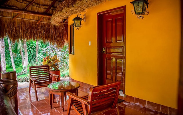 Cenote y Hotel IK KIL