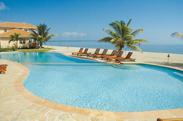 Hopkins Bay Resort